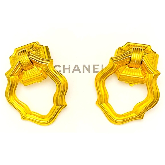 Karl Lagerfeld Door Knocker Gilt Gold Tone Clip On Statement Earrings - Picture 2 of 4